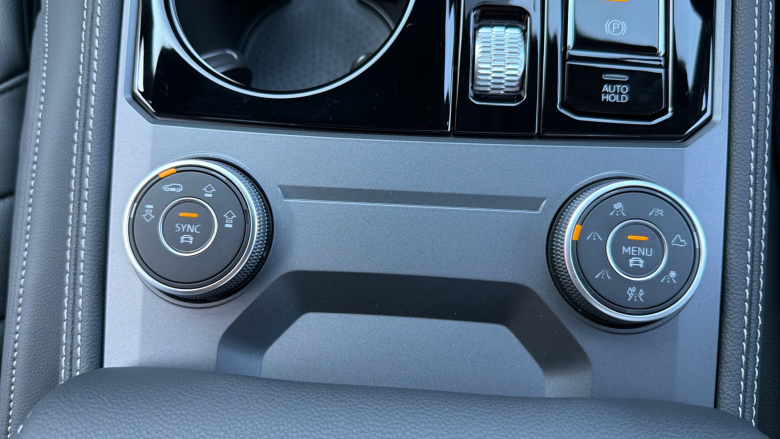 Volkswagen Touareg 3.0 V6 TDI 4Motion 286 Black Edition 5dr Tip Auto Diesel Estate